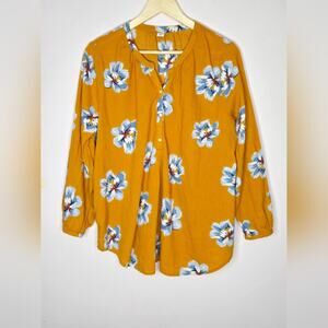 OLD NAVY Maternity Blouse Yellow White and Blue Flowers Long Sleeve Round Neck M